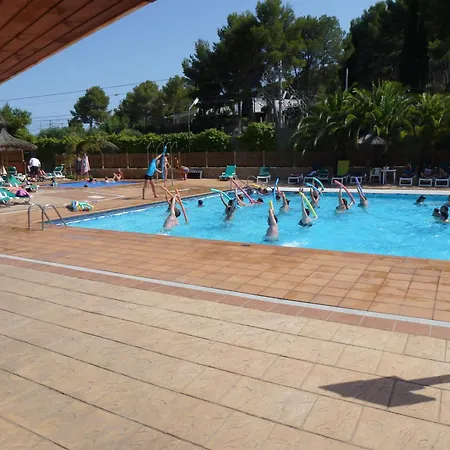 Camping Caledonia 4*