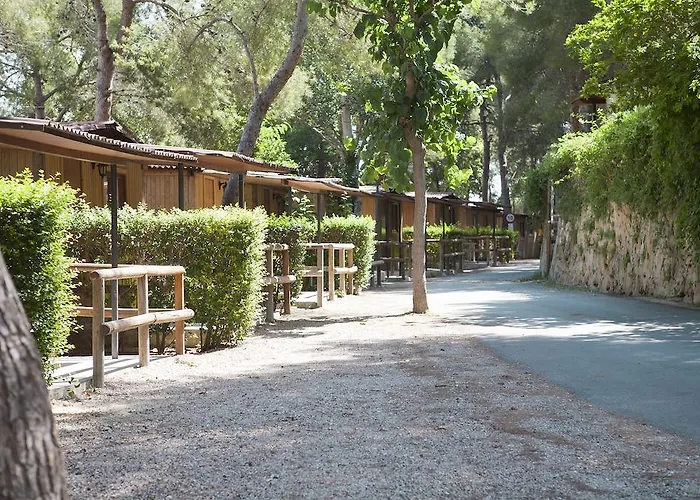 Caledonia Campingplatz Tamarit