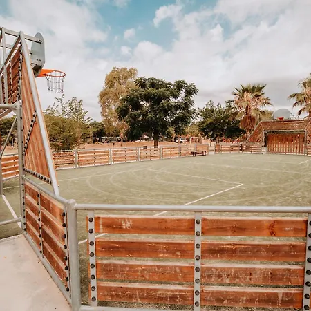 Kamp alanı Caledonia 4*