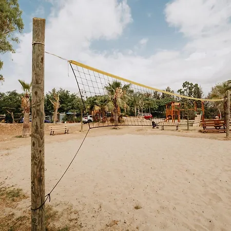 Caledonia 4* טמריט