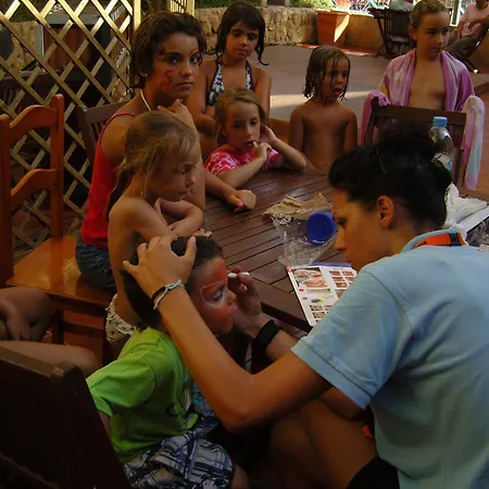 营地 喀里多尼亚露营酒店 4*