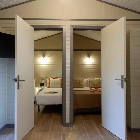 Caledonia Κάμπινγκ