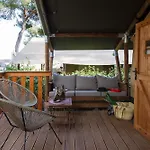 Caledonia キャンプ場 タマリット