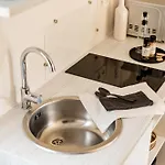 キャンプ場 Caledonia 4*